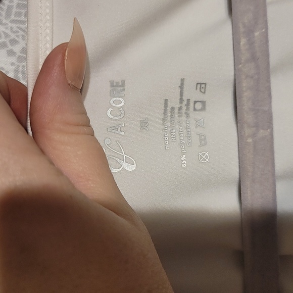 A Core Purple Fade Workout Tank - Picture 2 of 4